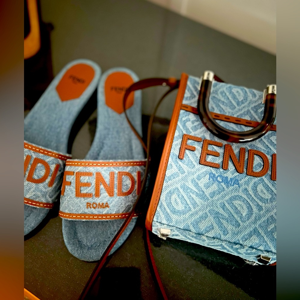 Size37 only wore once New season fendi sandals
